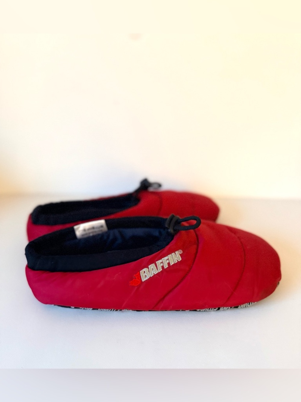 Baffin Unisex Cush Hybrid Slippers Quilted Red Slip-On Sleeping Bag Booties - Picture 8 of 14
